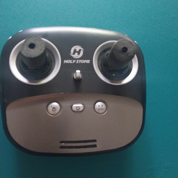 Holy Stone 2K HS100G GPS Drone - Picture 5 of 9